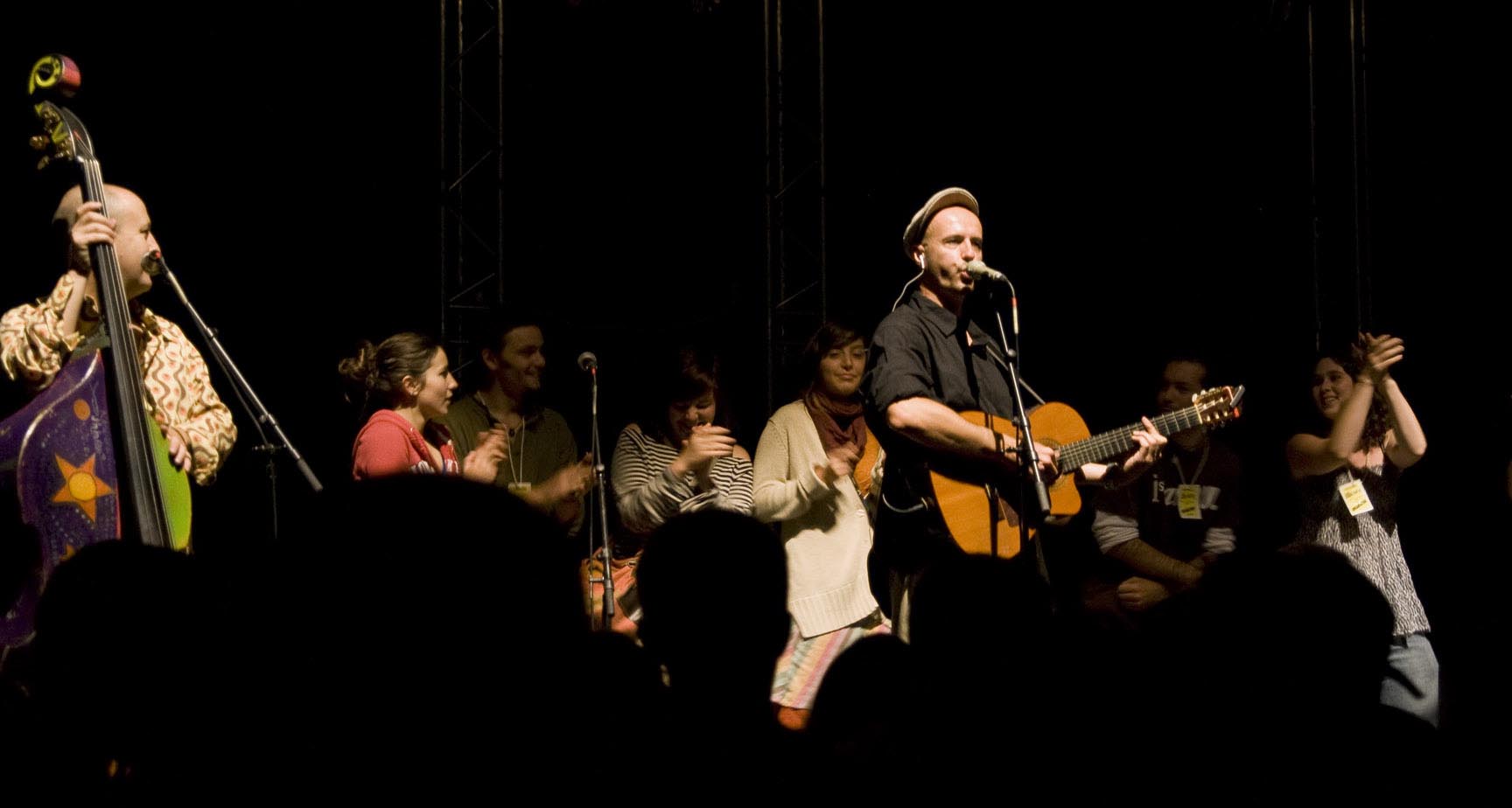 /Guewen/galeries/public/Concert_festival/concerts/Karpatt_Lestiou/Karpatt_002.jpg