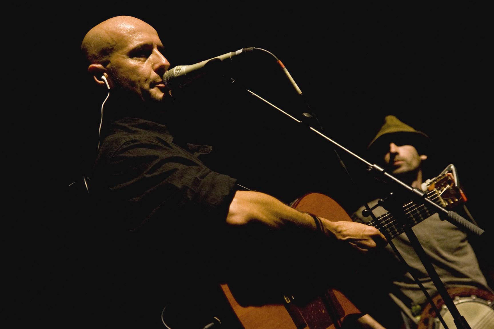 /Guewen/galeries/public/Concert_festival/concerts/Karpatt_Lestiou/Karpatt_013.jpg