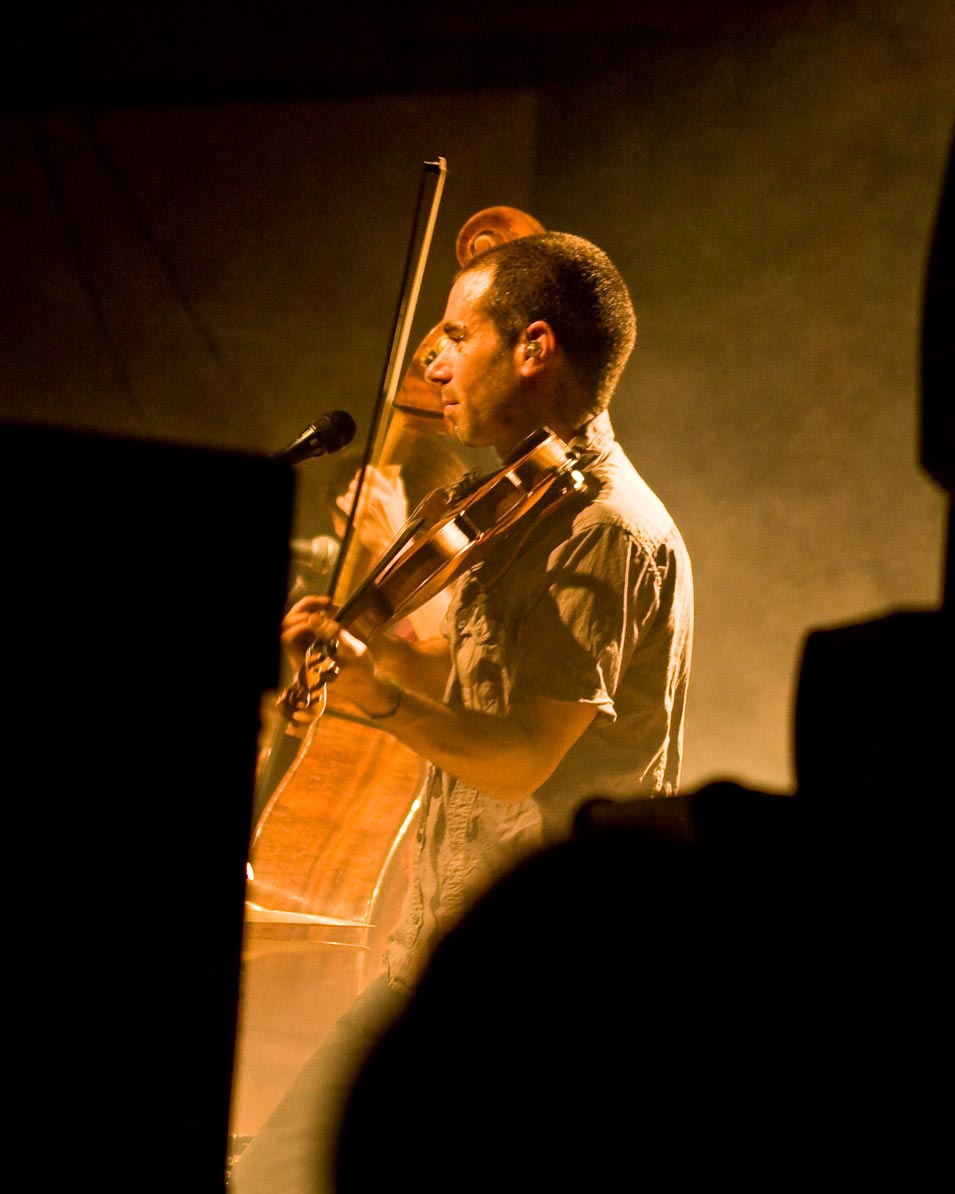/Guewen/galeries/public/Concert_festival/concerts/ogres_barback_2009/Ogres_025.jpg