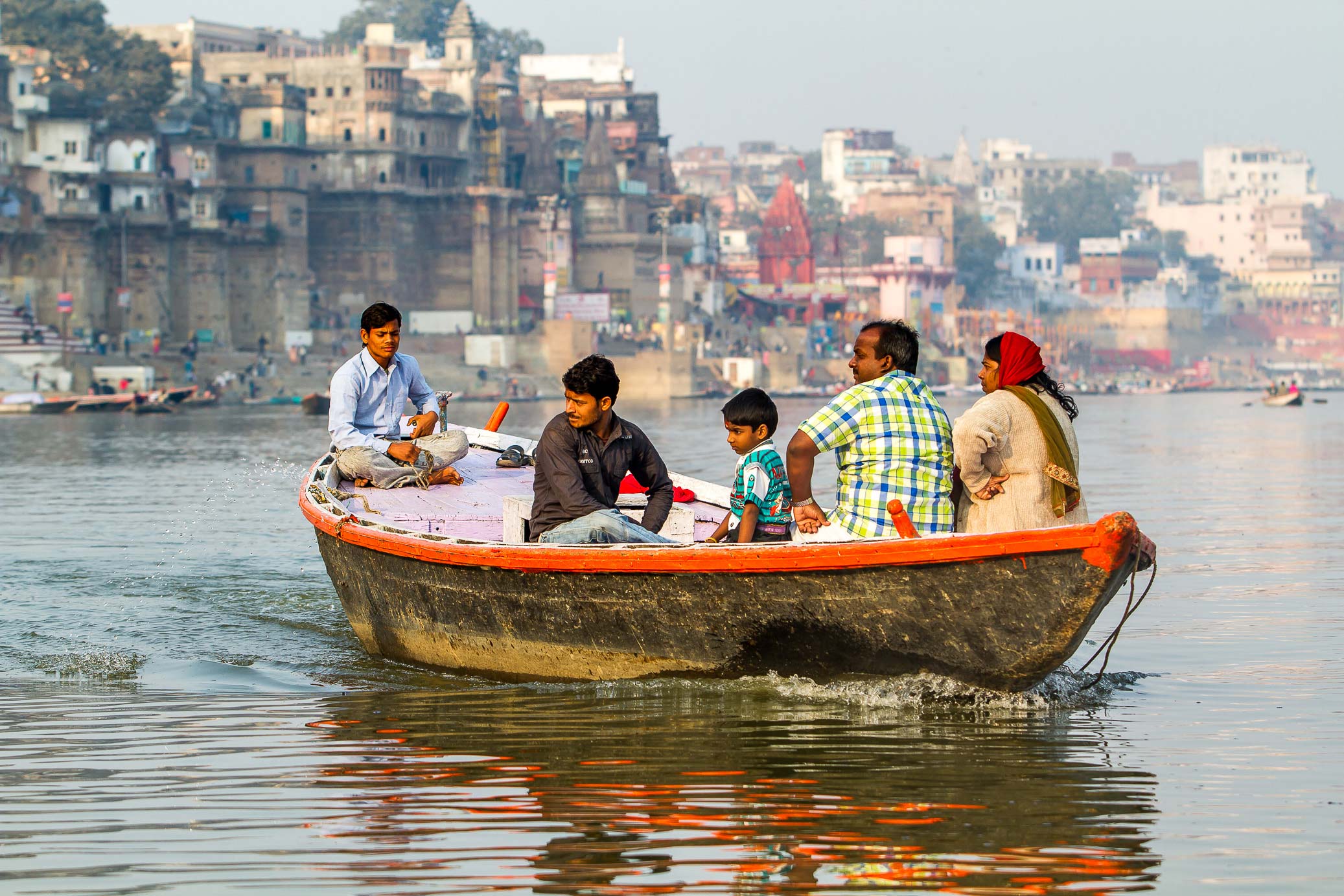/Guewen/galeries/public/Voyages/Inde/varanasi/gange/Ganga-1/Varanasi-gange_034.jpg