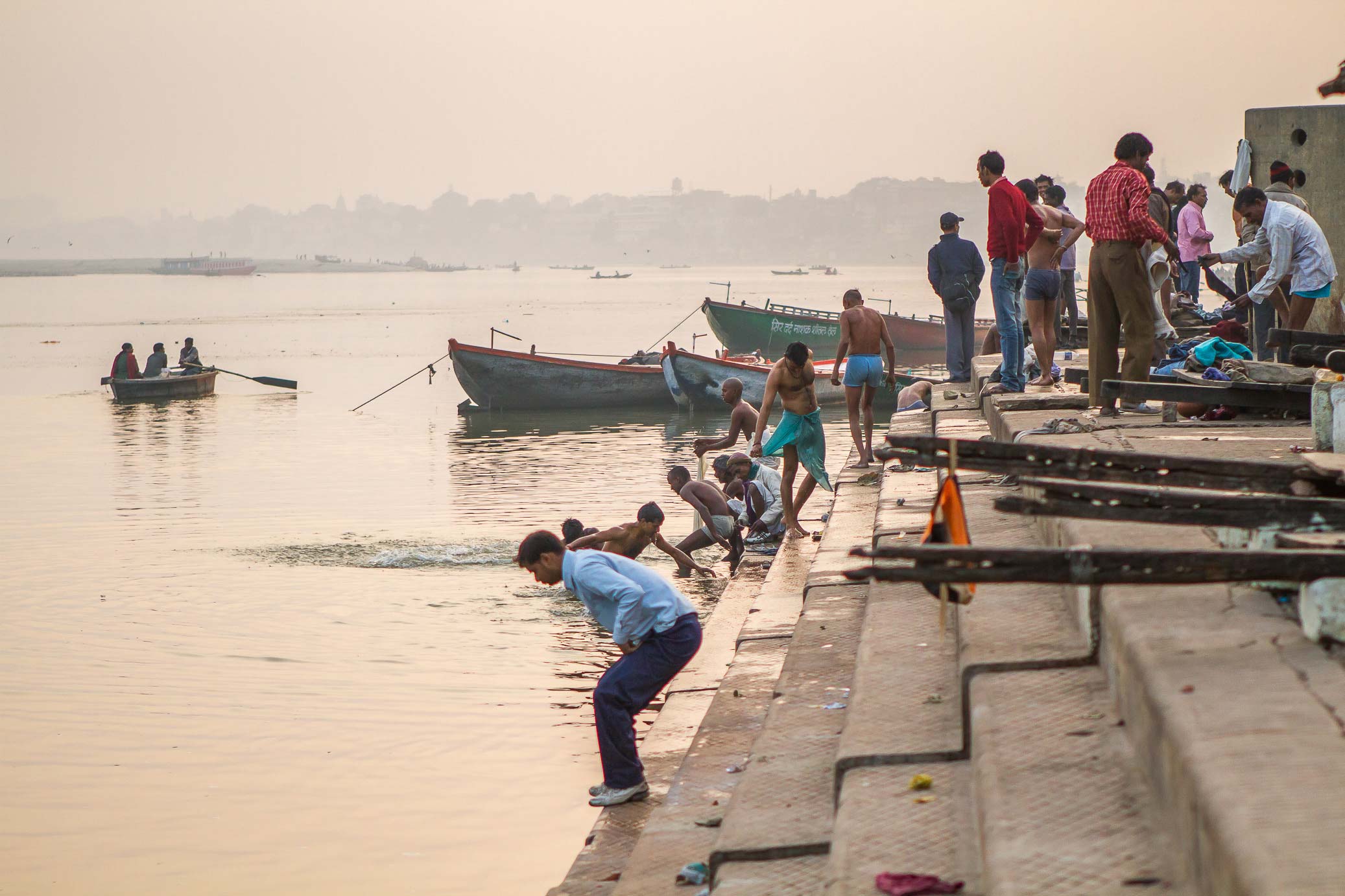 /Guewen/galeries/public/Voyages/Inde/varanasi/gath/gath-2/Varanasi-gath_149.jpg