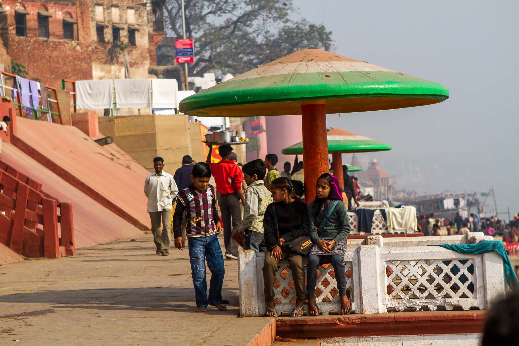 /Guewen/galeries/public/Voyages/Inde/varanasi/gath/gath-3/Varanasi-gath_167.jpg