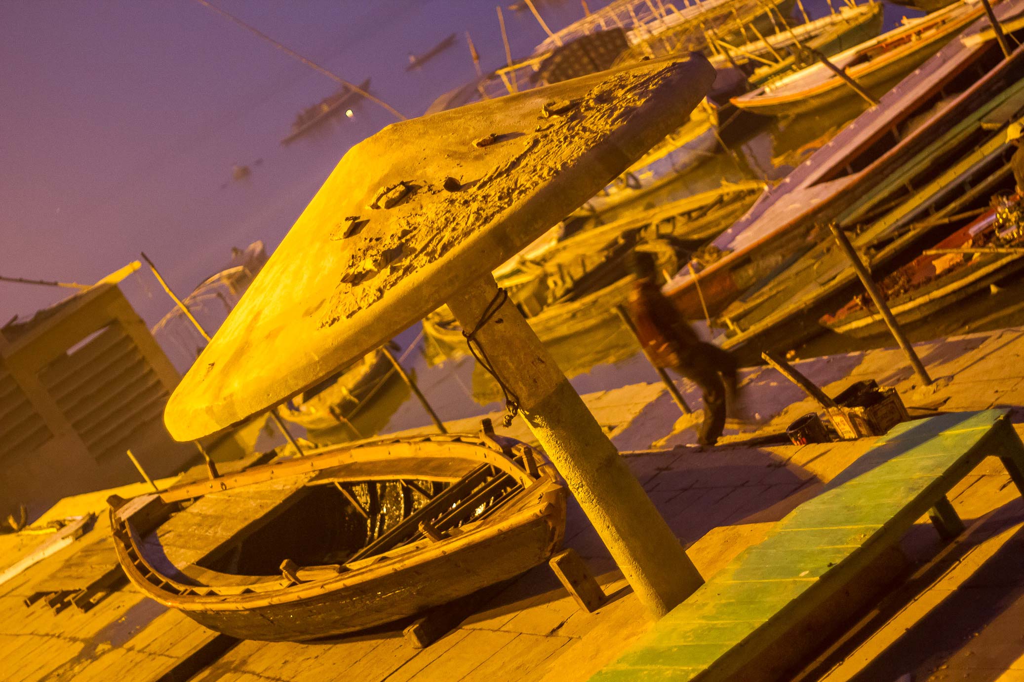 /Guewen/galeries/public/Voyages/Inde/varanasi/gath/gath-la-nuit/Varanasi-gath_106.jpg