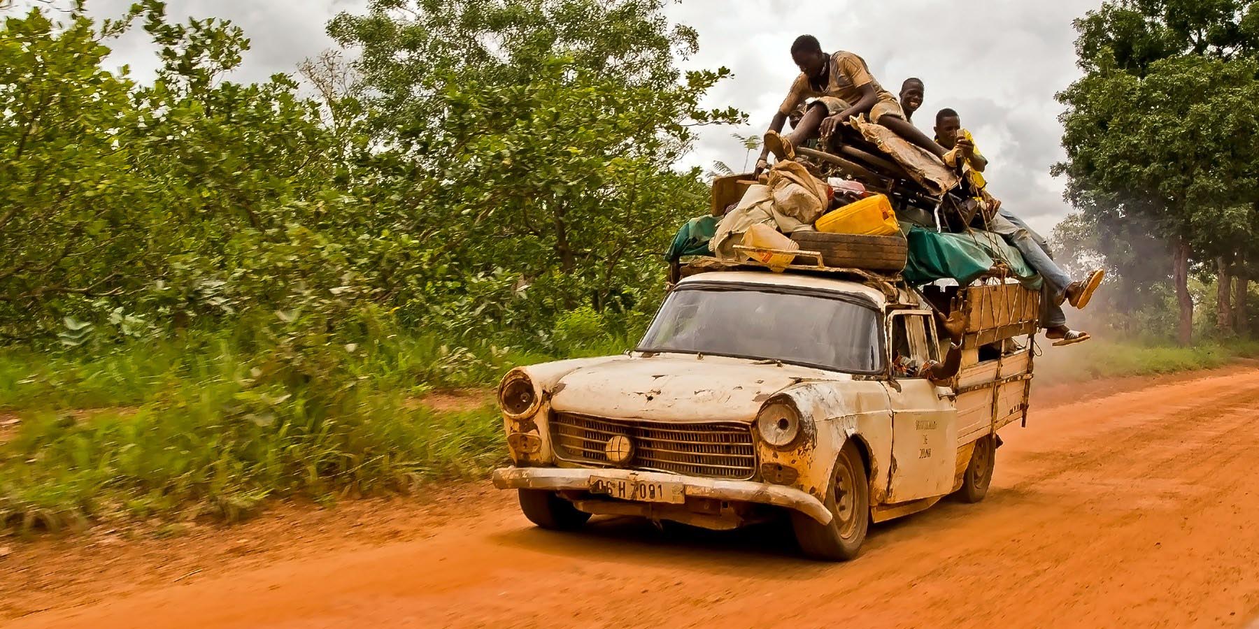 /Guewen/galeries/public/Voyages/Burkina_Faso/burkina_moto/sur_les_pistes_024.jpg