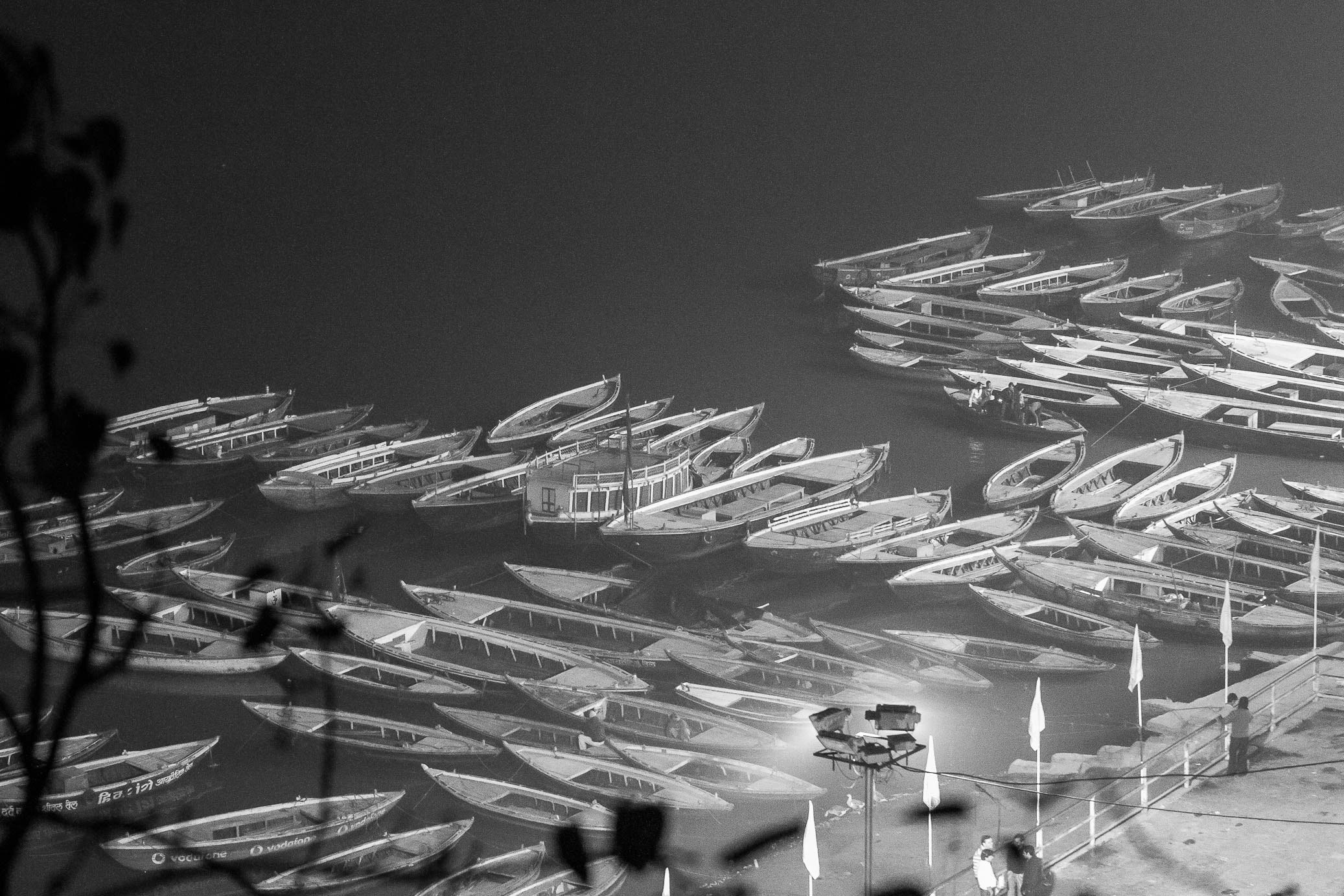 /Guewen/galeries/public/Voyages/Inde/varanasi/gath/gath-la-nuit/Varanasi-gath_011.jpg