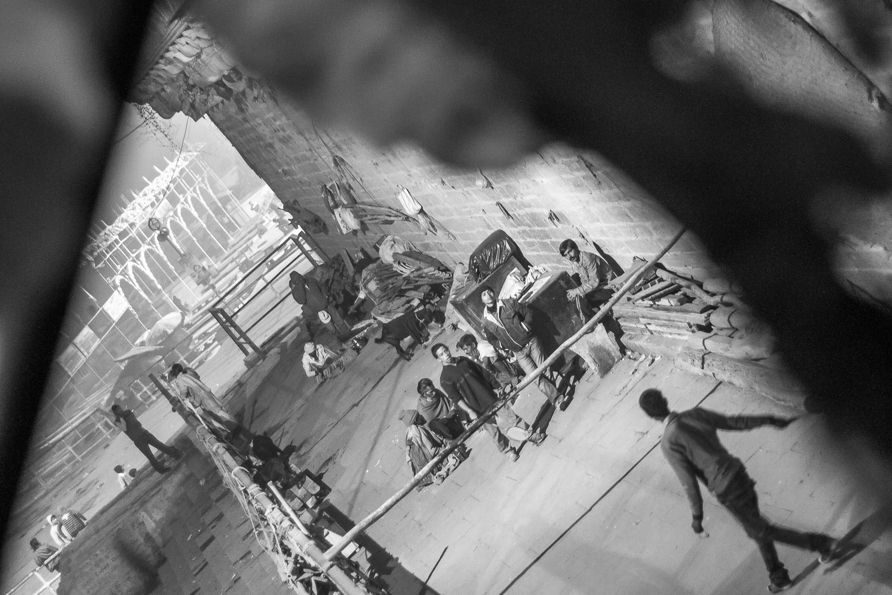 /Guewen/galeries/public/Voyages/Inde/varanasi/gath/gath-la-nuit/Varanasi-gath_086.jpg