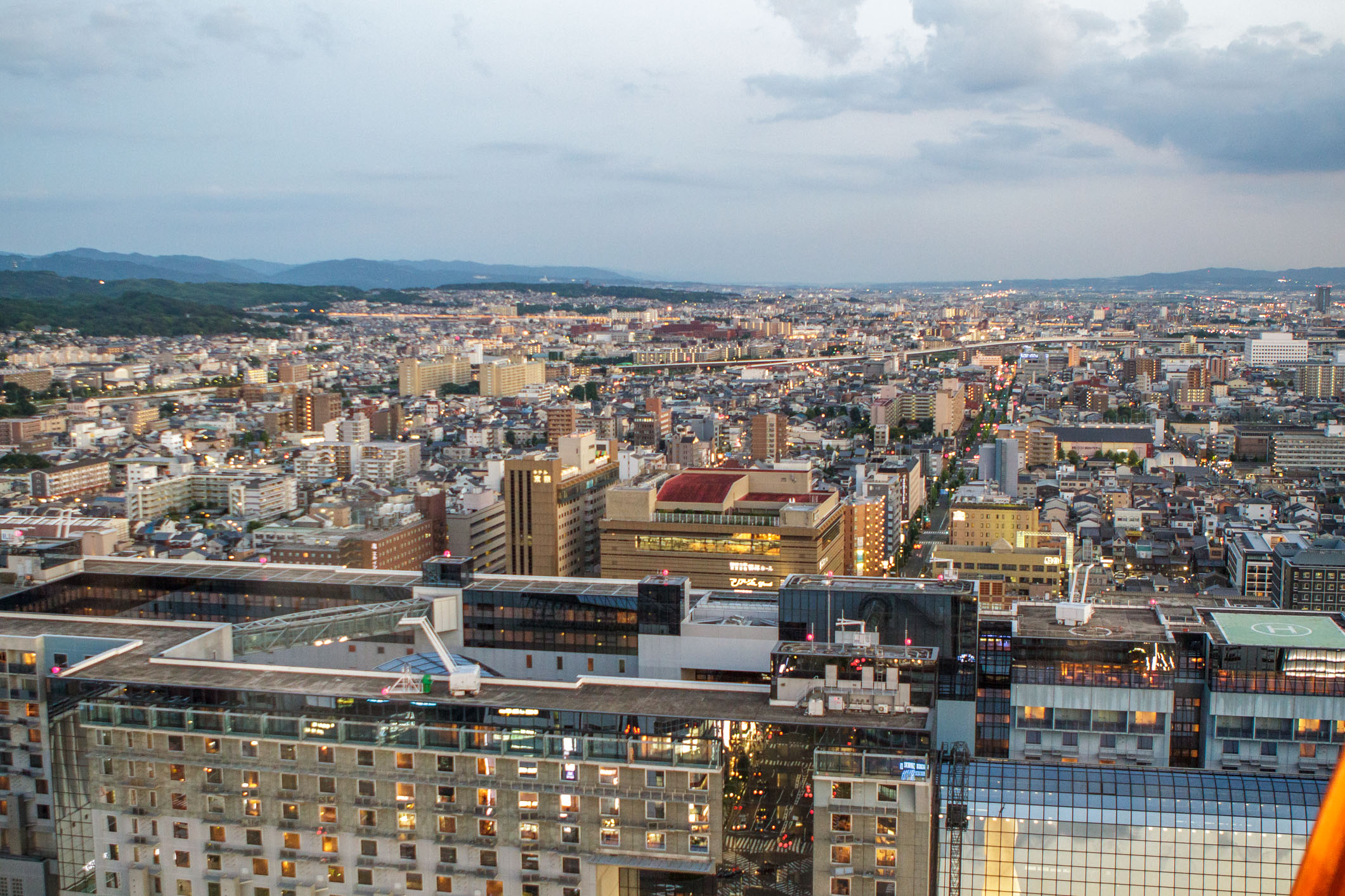 /Guewen/galeries/public/Voyages/Japon/kyoto/Kyoto-tower/Kyoto-Tower_053.jpg