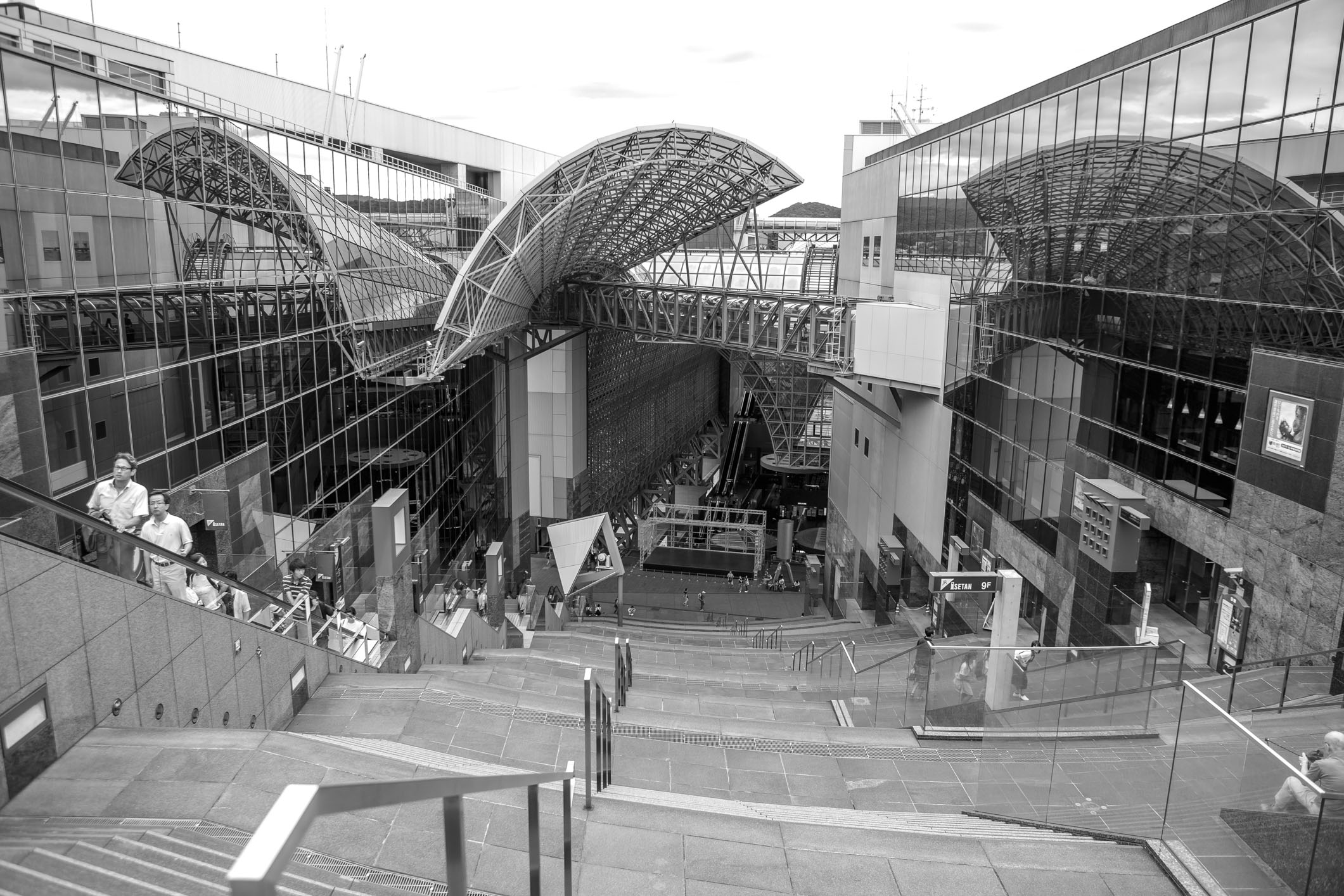 /Guewen/galeries/public/Voyages/Japon/kyoto/gare/Kyoto-Station_018.jpg