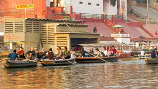 La vie sur le Gange, Varanasi